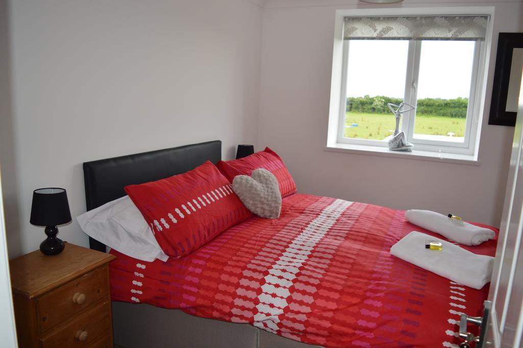 Worship Farm Accommodation Redhill  Buitenkant foto